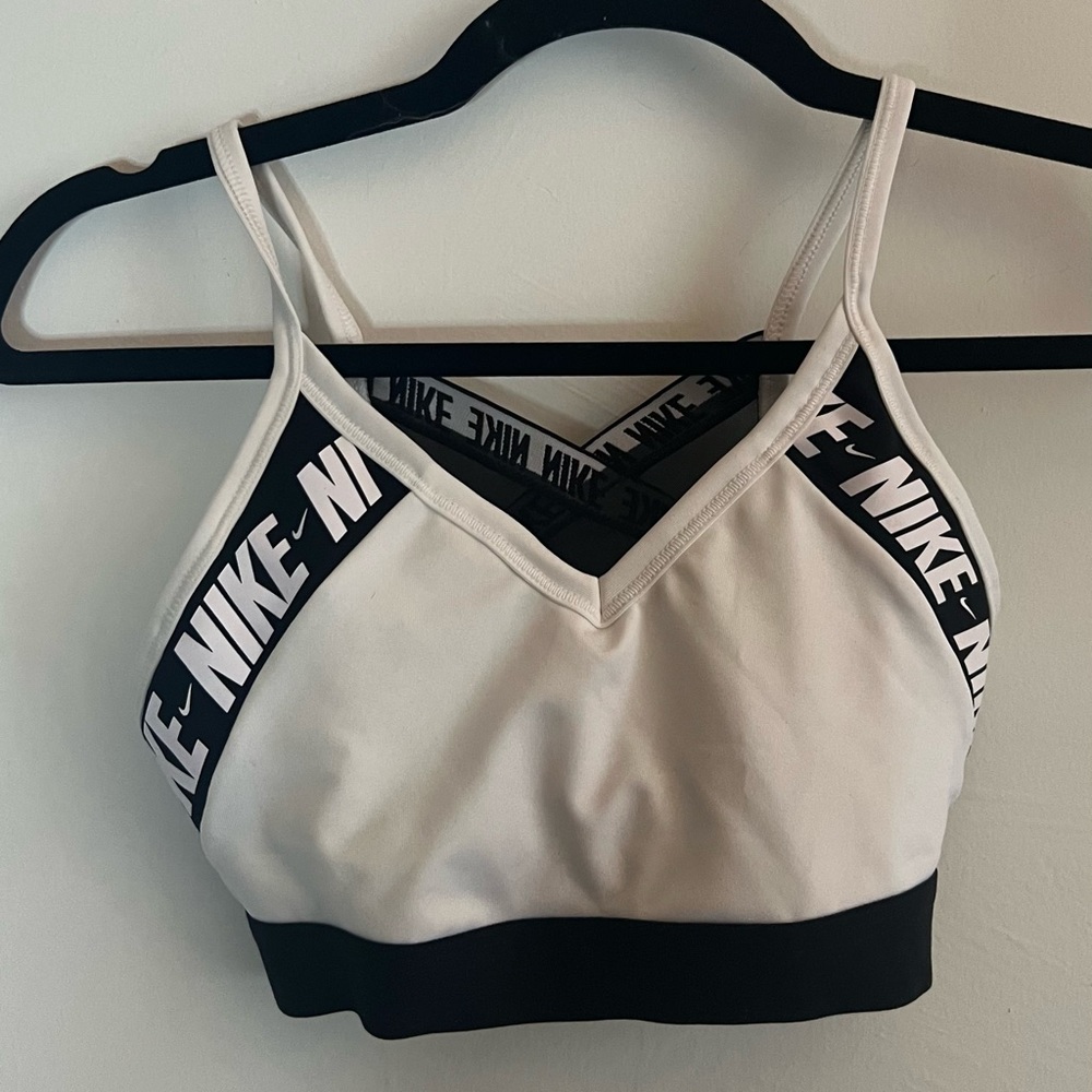 Nike Women's Pro Indy Sports Bra White And Black Size Small